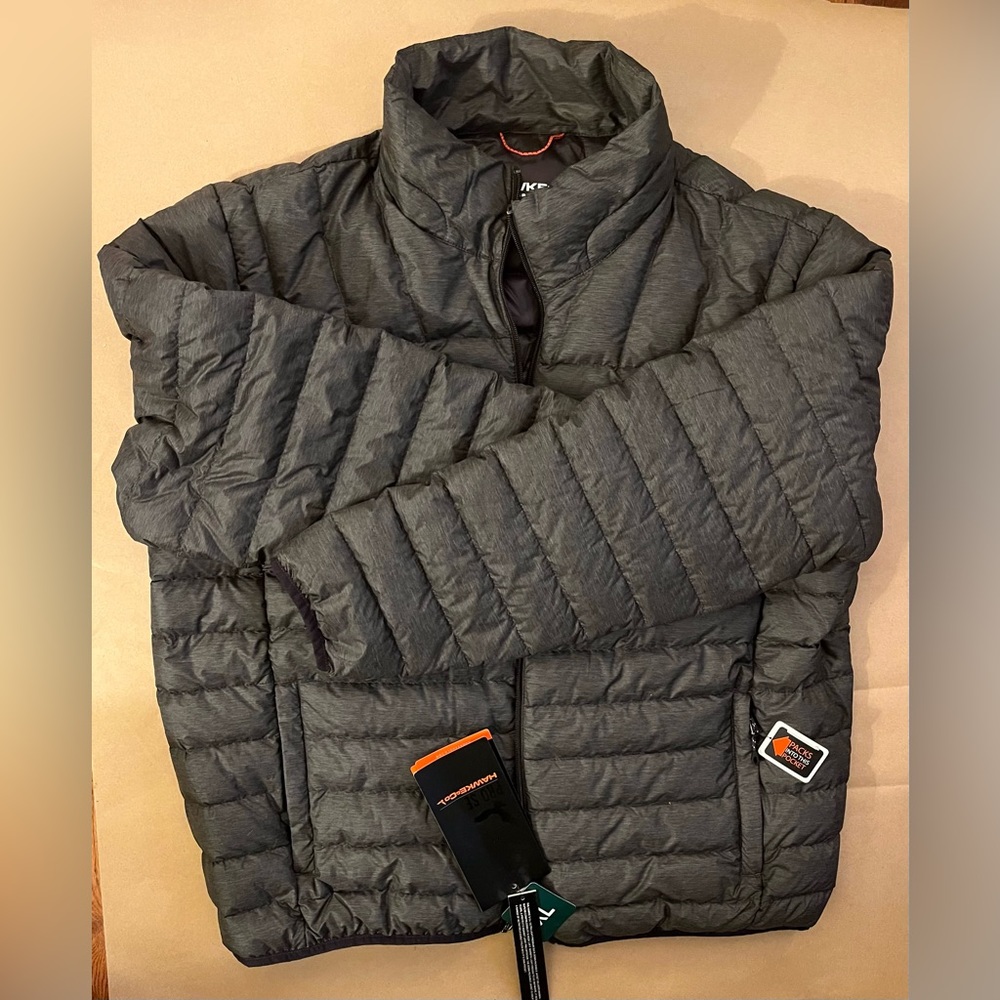 Hawke & Co dark gray men’s XL lightweight down jacket, full zip w/zip pockets.